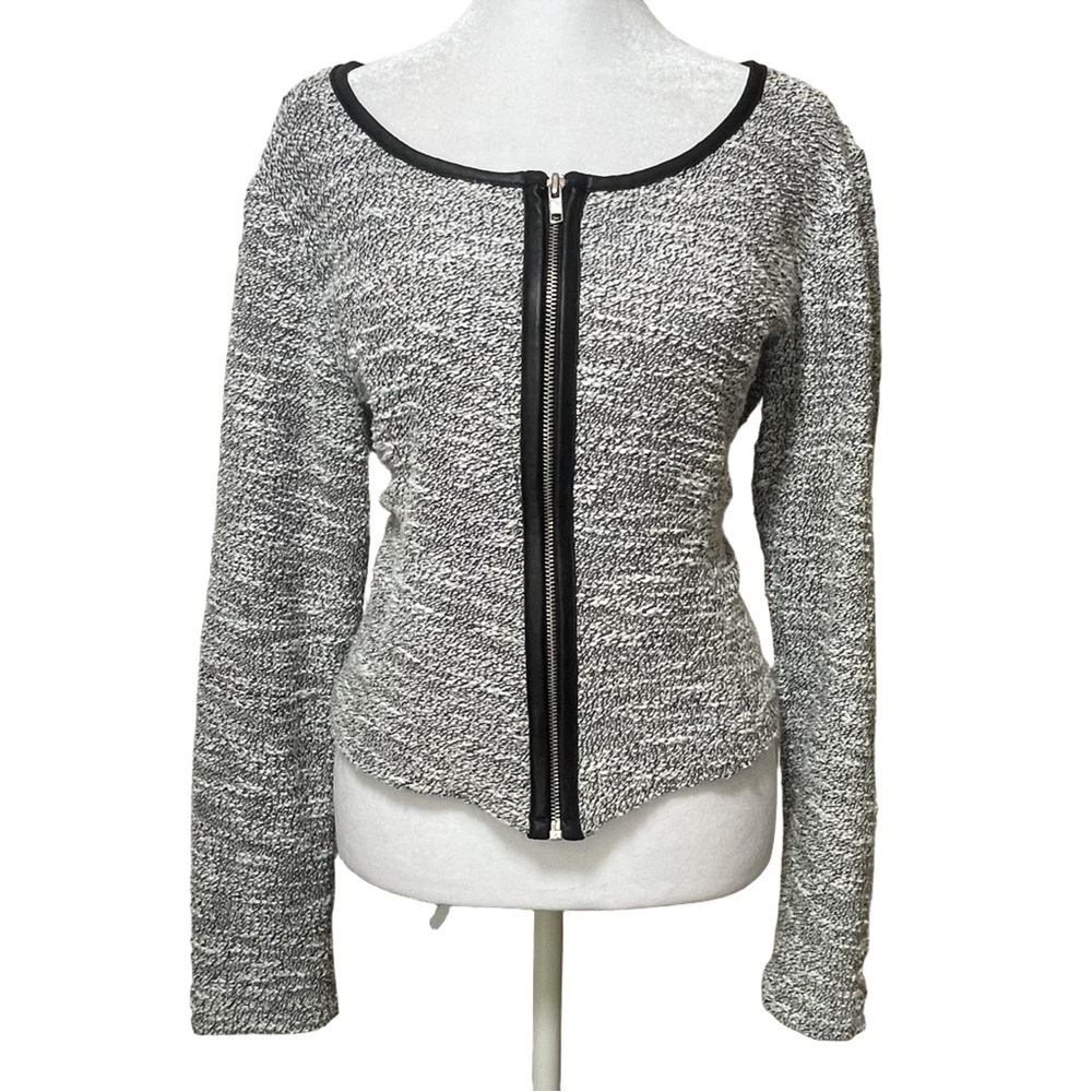 Bobeau Zip Front Textured Crop Jacket Black White Cardigan Sweater Long Sleeve M